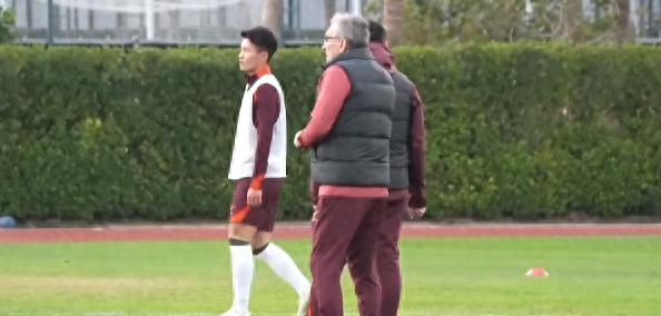 社交媒体上